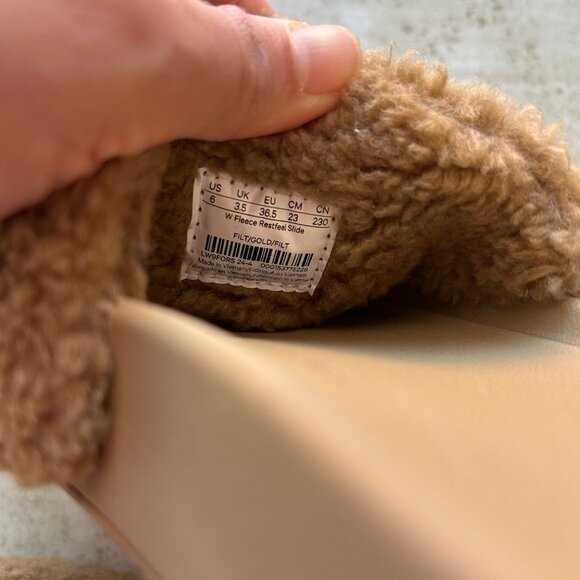 Lululemon Womens Fleece-Trimmed Slides Tan Beige Size 6 Comfort Slip-On Sandals - Picture 8 of 10